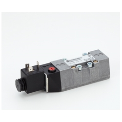 5/2-Wegeventil (Grundplattenventil) ISO STAR - Größe 1 - Betätigung Elektromagnet/Feder Norgren SXE9573-Z71-60-18J Spannung: 110/120 V a.c., Produktphoto